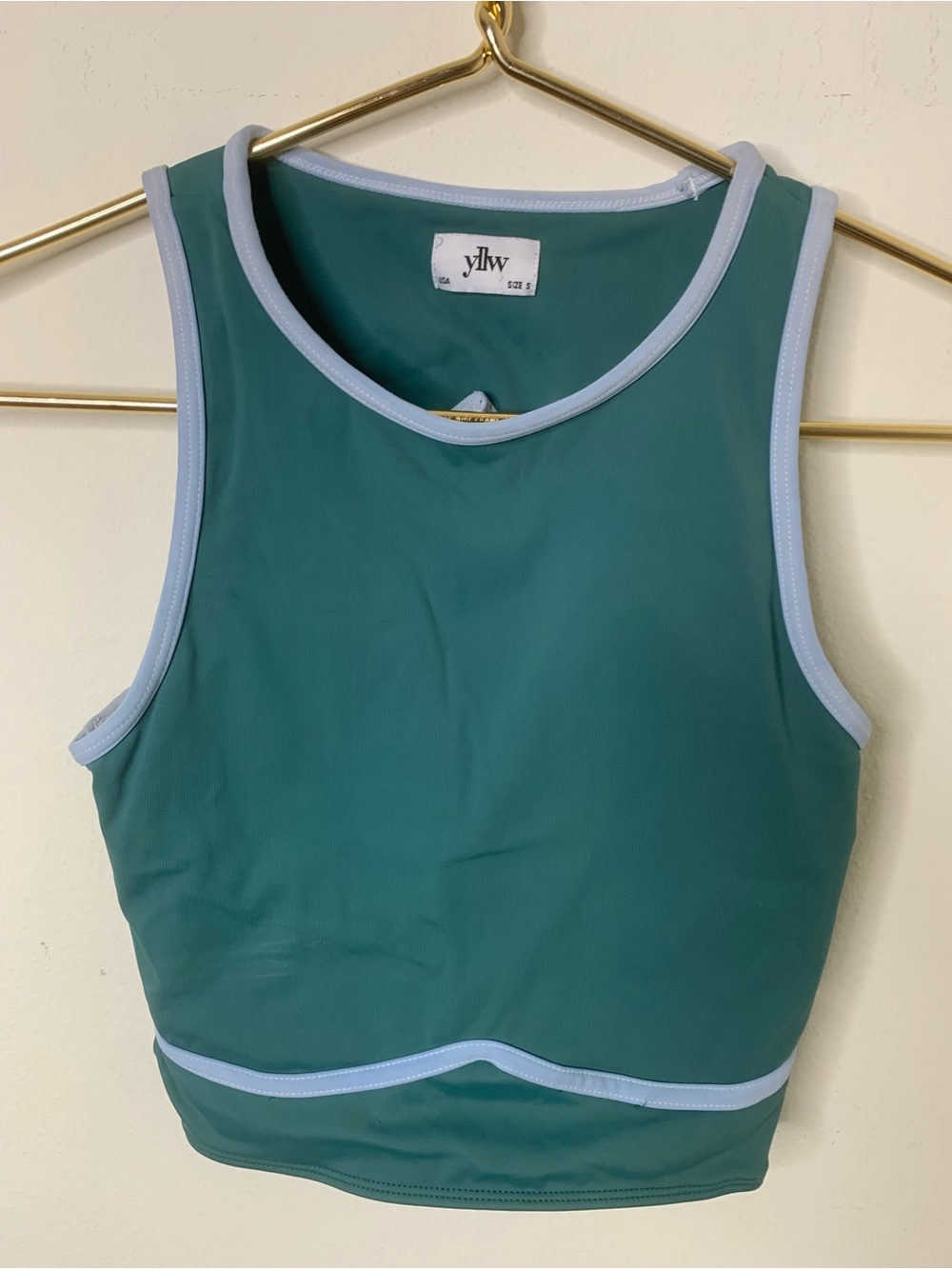 Ylw the Label top athletic Crop sz small Tank teal with Light Blue Trim